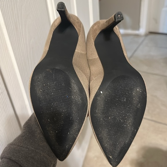 Shoes - Picture 3 of 3